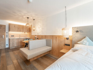 Polstern hotel löckerwirt zimmer (1)