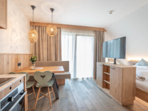 Polstern hotel löckerwirt zimmer (2.5)